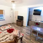 Lucky House Hotel