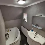 Lucky House Hotel