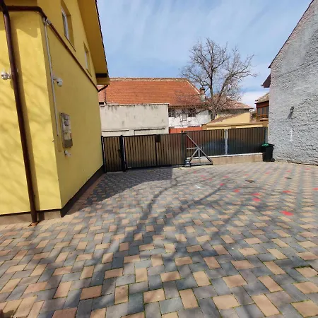 Lucky House * Brasov